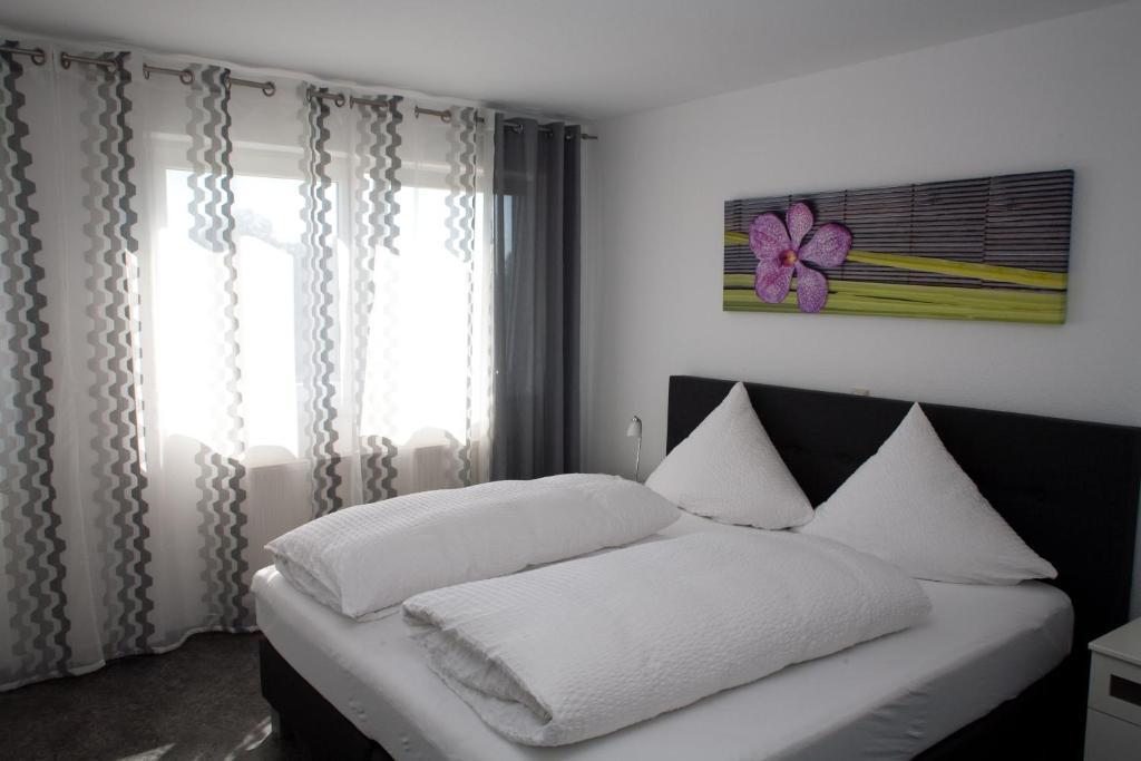 Gastehaus Zur Offenen Tur Aparthotel Rheinhausen Room photo